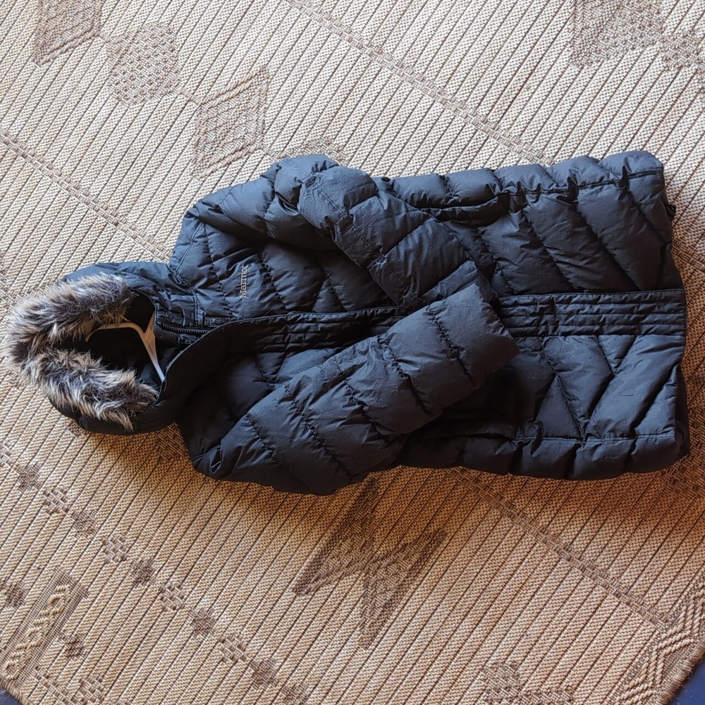Youth Marmot 700 fill down jacket size large 10-12